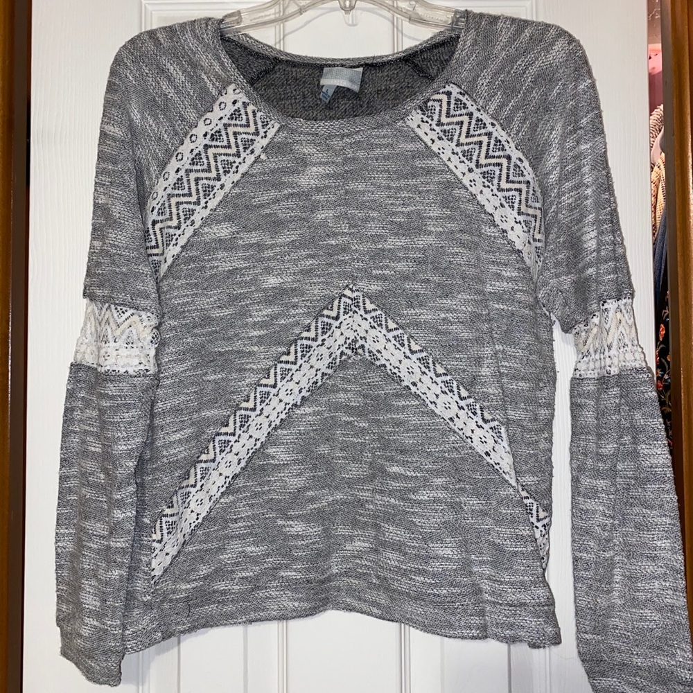 Crewneck sweater